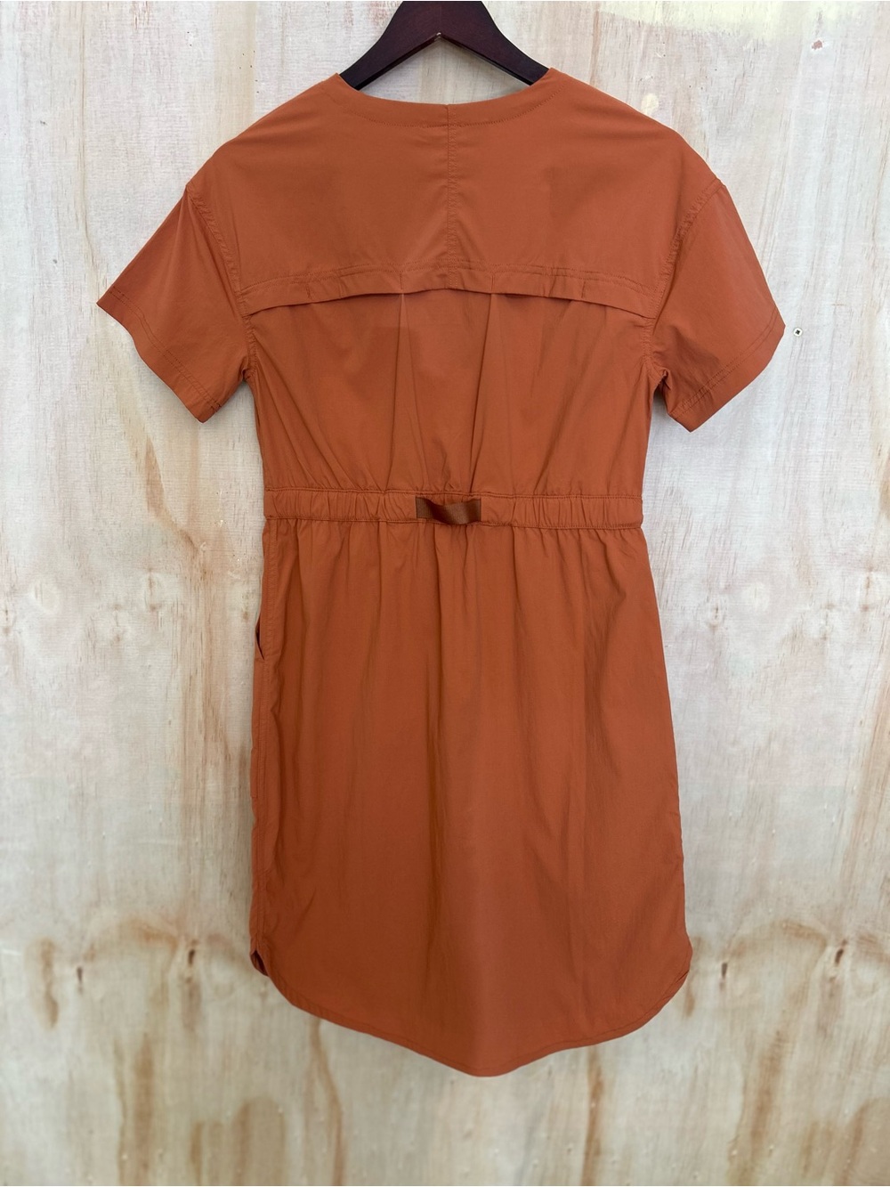 REI Rust Orange Short-Sleeve Belted Mini Dress - Picture 2 of 8